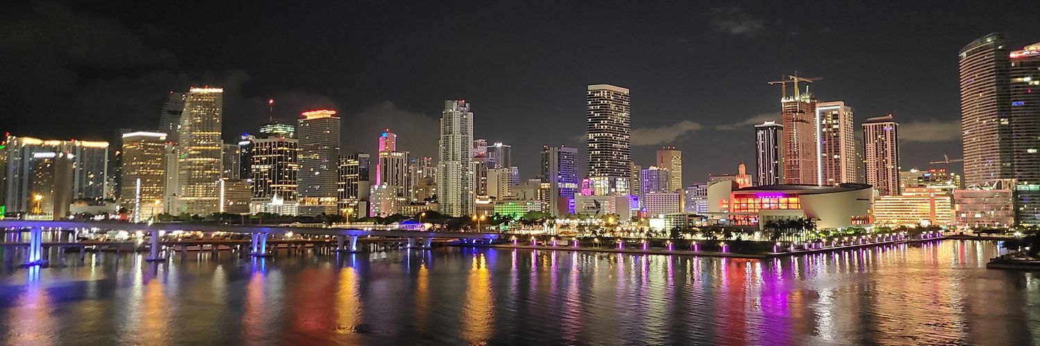 twittsted's profile banner image