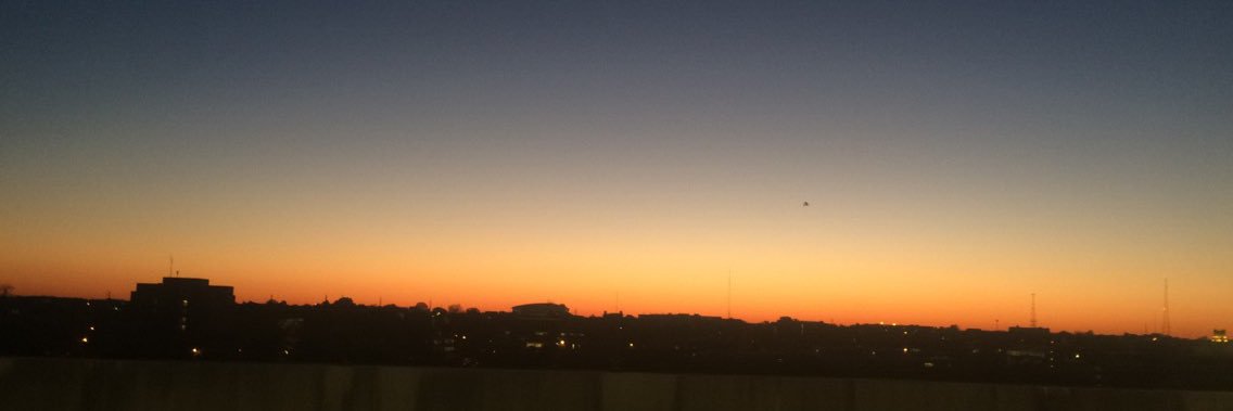 V✨ banner