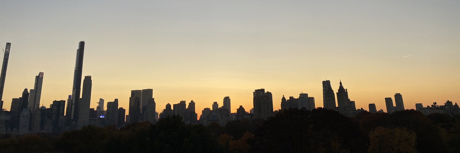 xoxoklr's profile banner image
