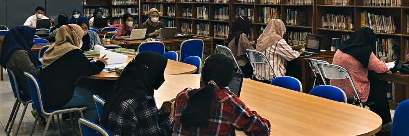 Udinus Library banner