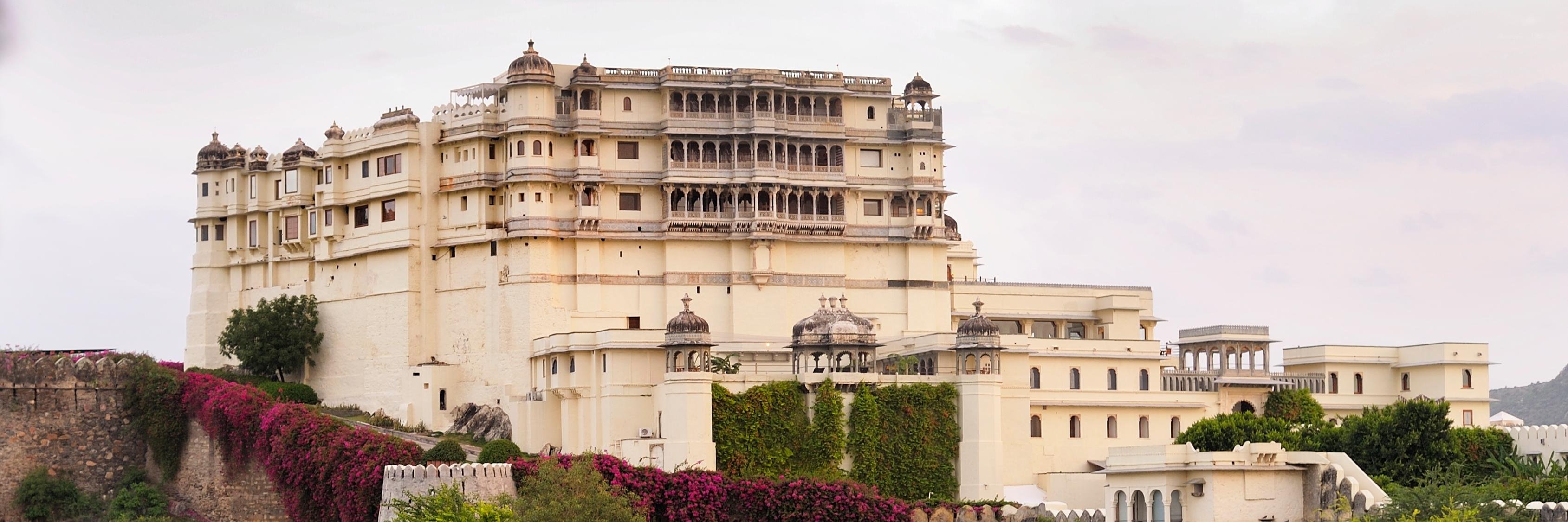 raasdevigarh's profile banner image