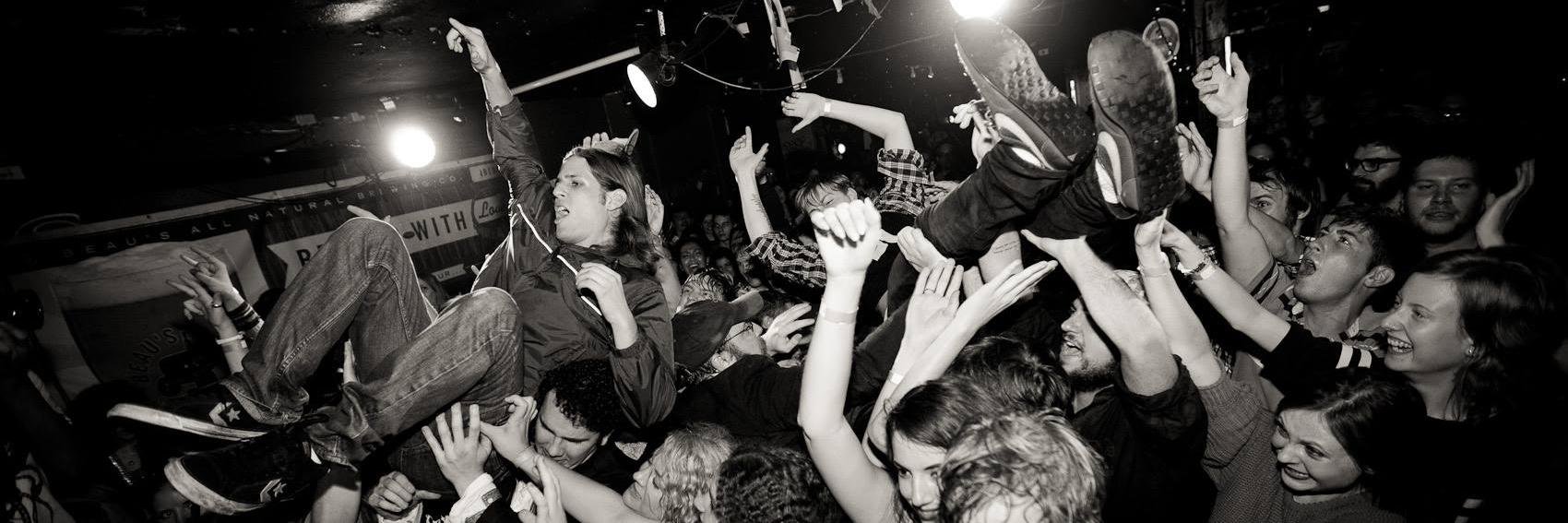 Coca Bulldog Store banner