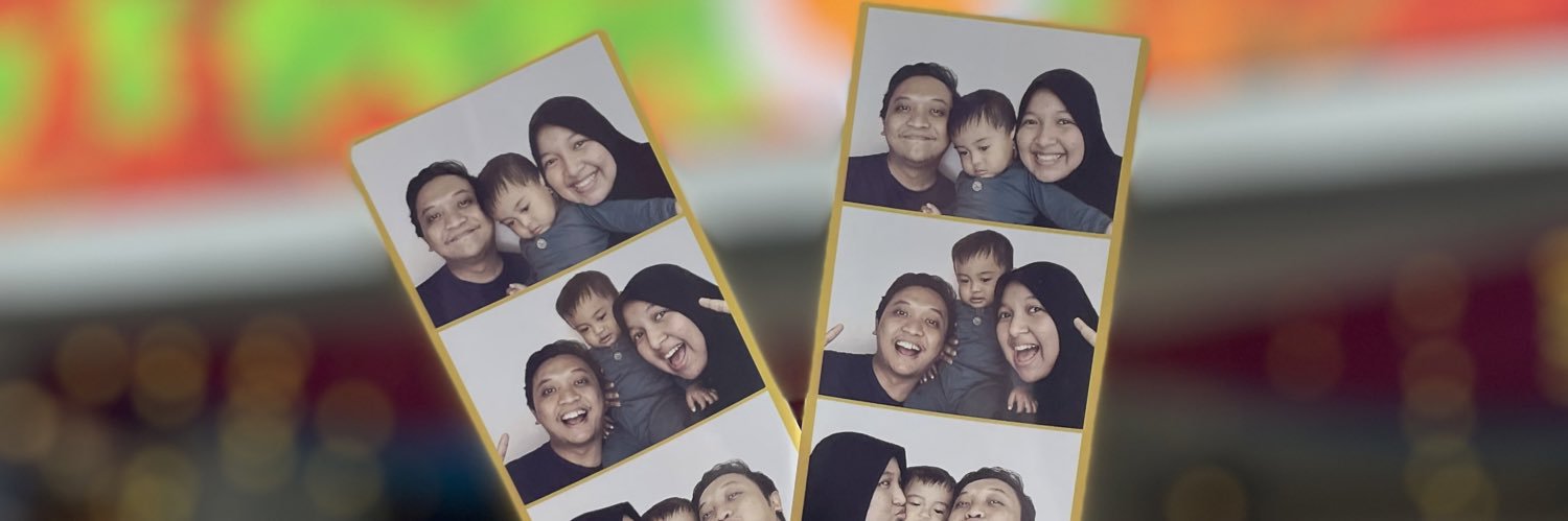agmeratih's profile banner image