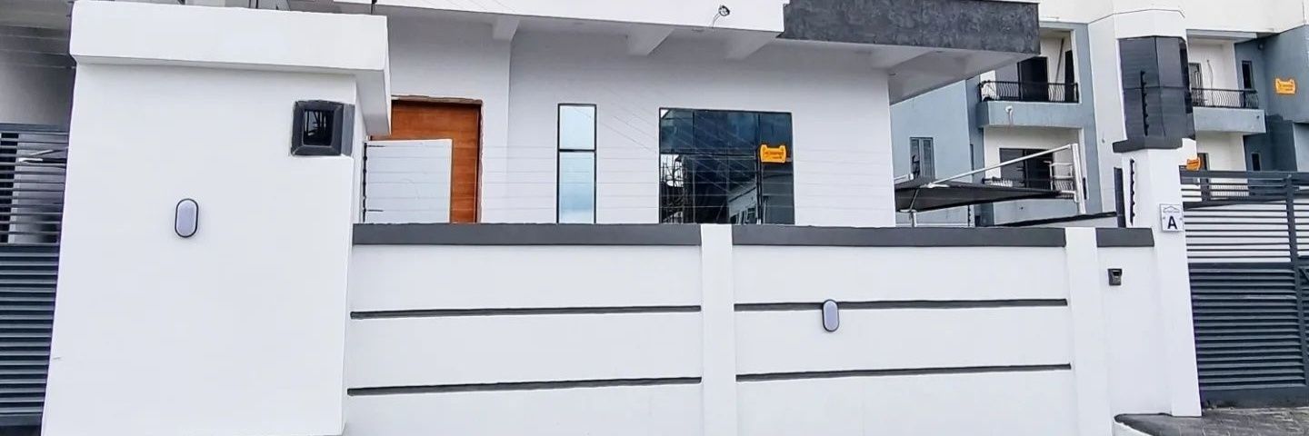 realisticoy's profile banner image