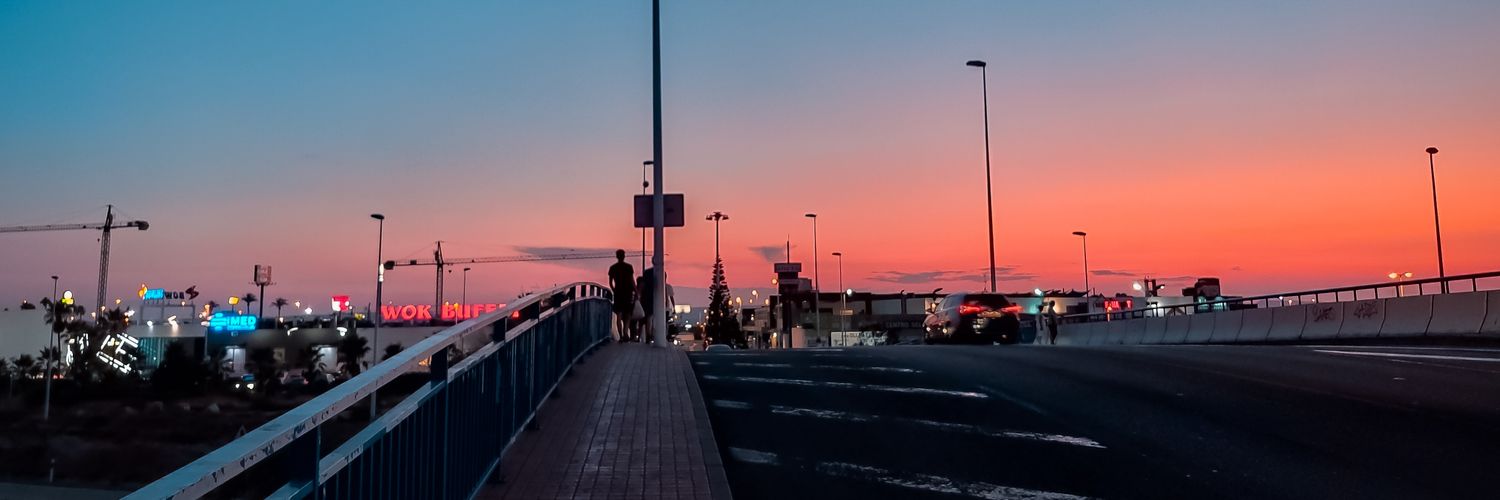 efvgio's profile banner image