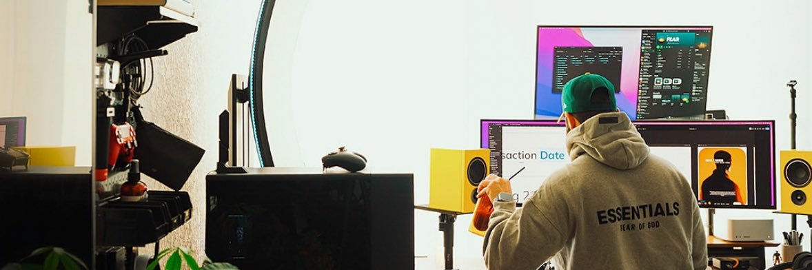KARL MARTIN ♻️🖥️ banner