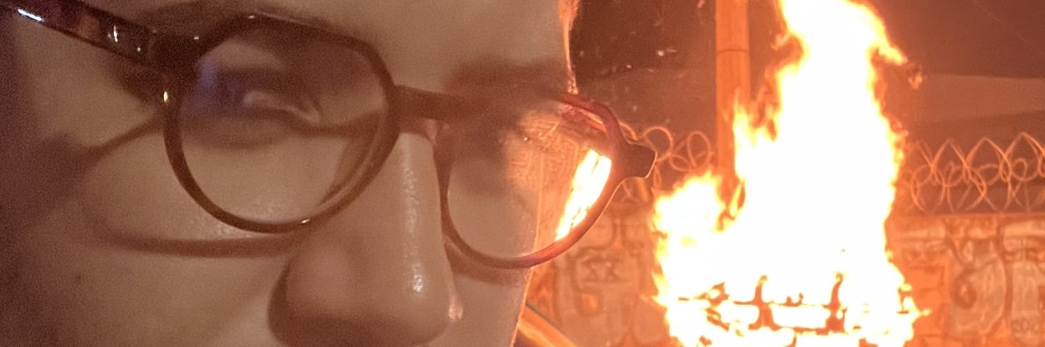 eucarlox's profile banner image