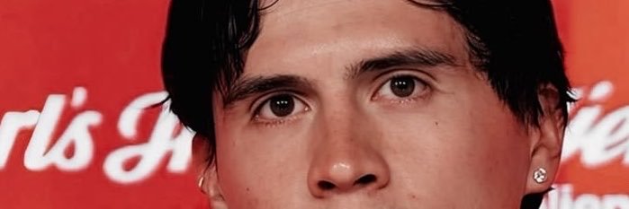 002802's profile banner image