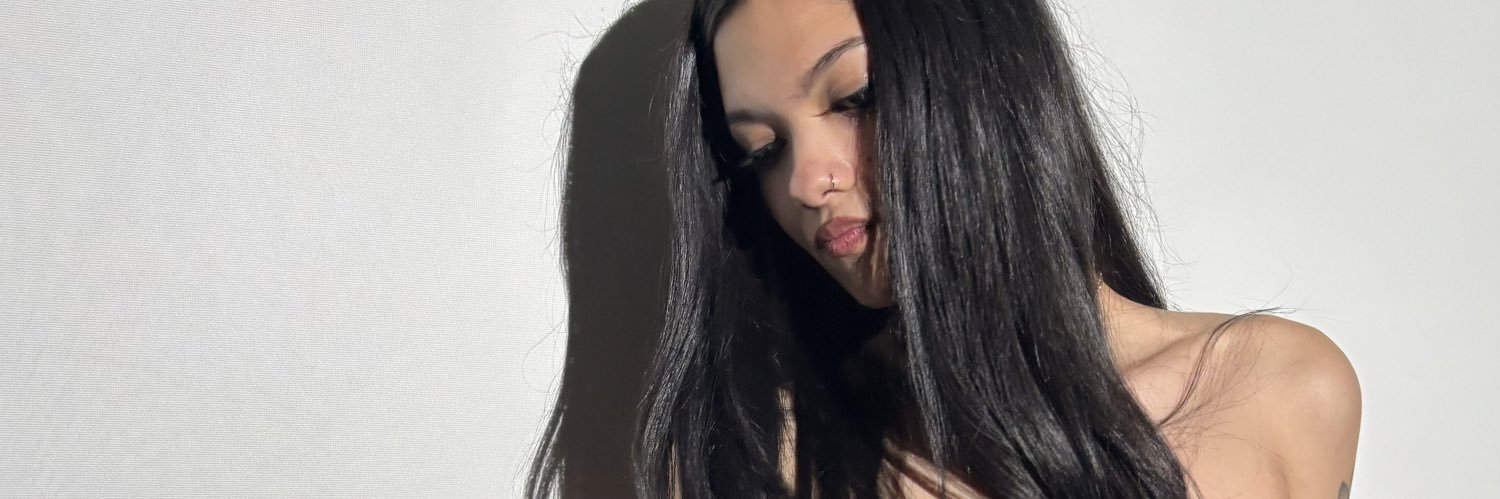 notalyssam_'s profile banner image