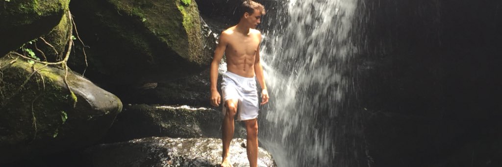 TresRay3's profile banner image