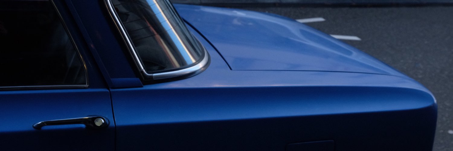 lazoniere's profile banner image