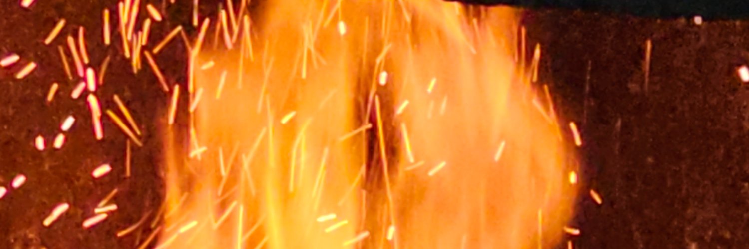 donatoer's profile banner image