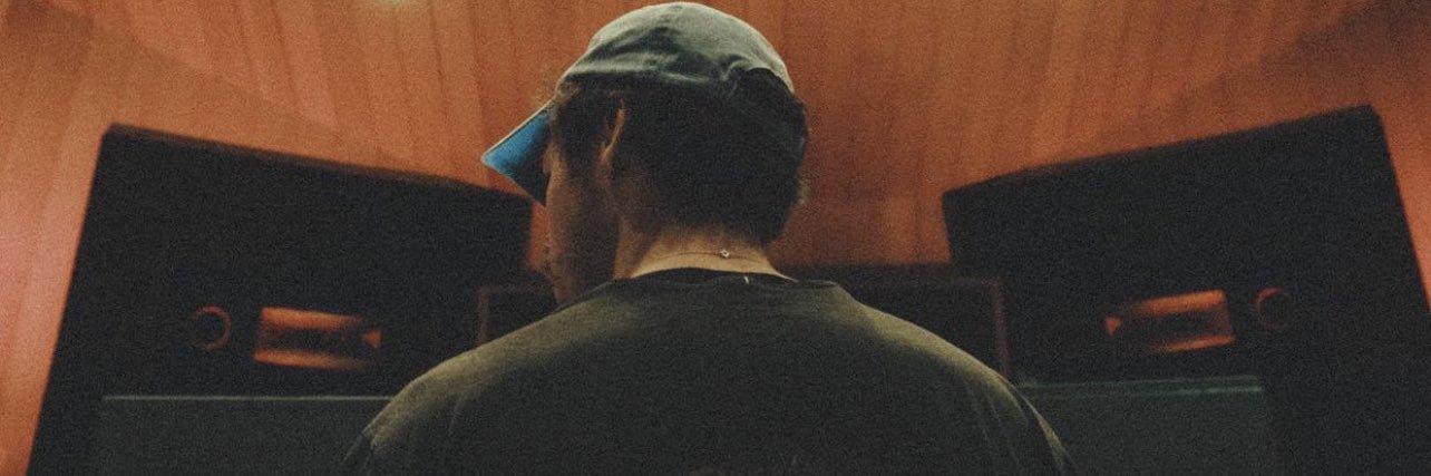 hestyyles's profile banner image