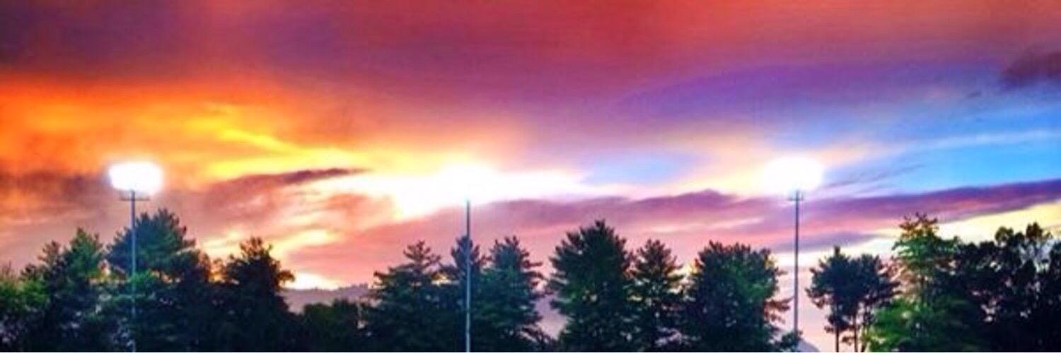 emani_simone's profile banner image