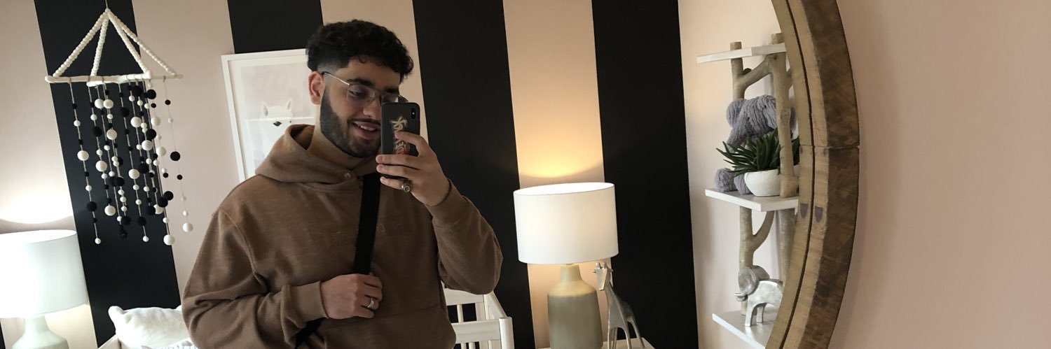 supermaamoon's profile banner image