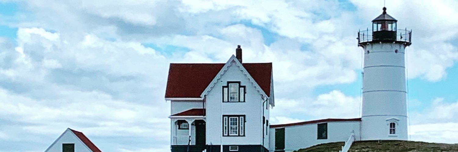 Elizabeth Thomsen banner