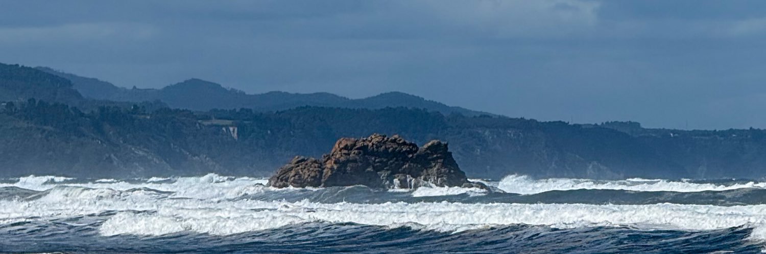 𝐩𝐨𝐯𝐞 🎧 banner