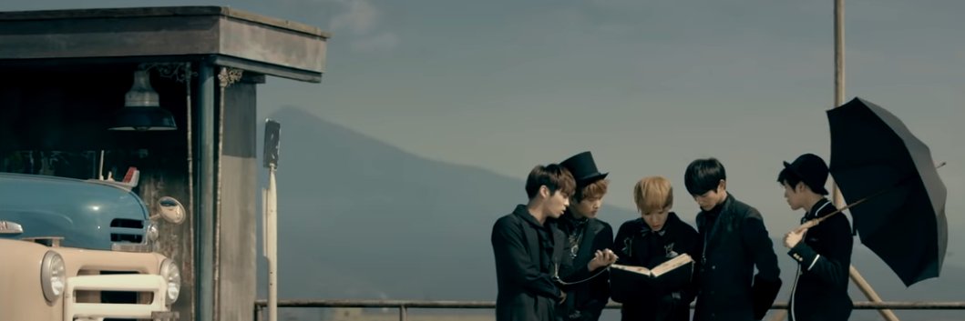 onewonew1214's profile banner image