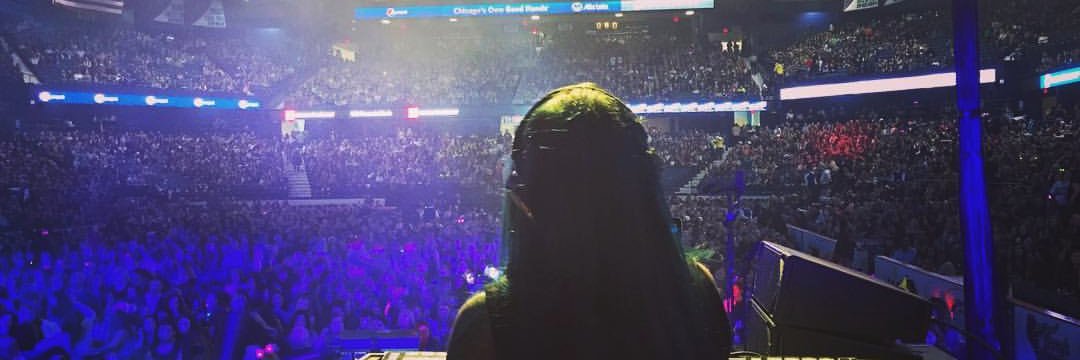 Megan Le Vine banner