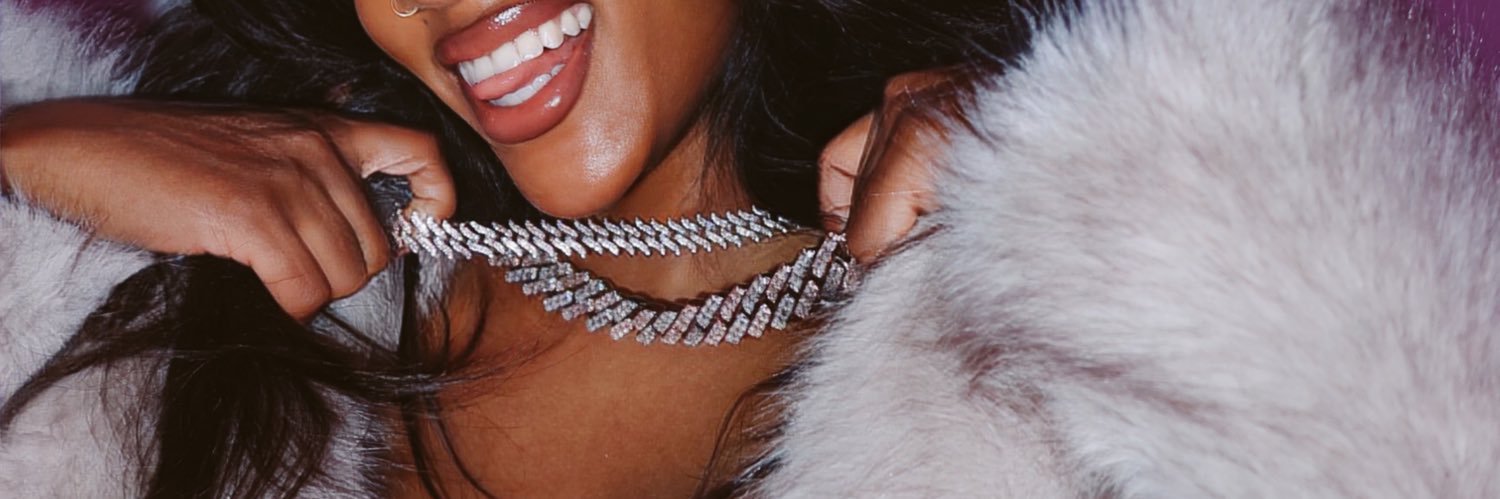 iamsaramckenzie's profile banner image