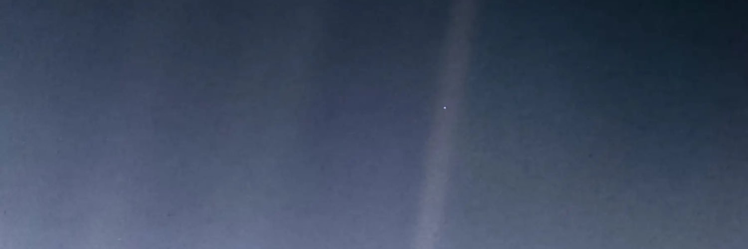 derafeynman's profile banner image