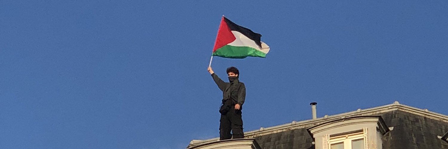 busbartin's profile banner image