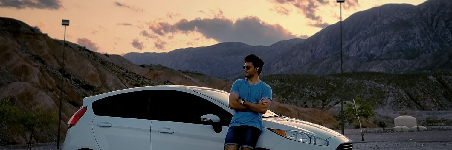 Johnizco's profile banner image