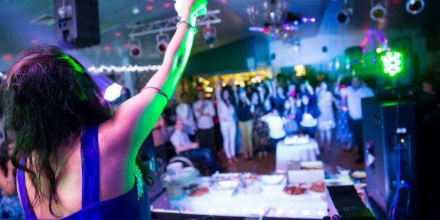 roshan_rahim's profile banner image