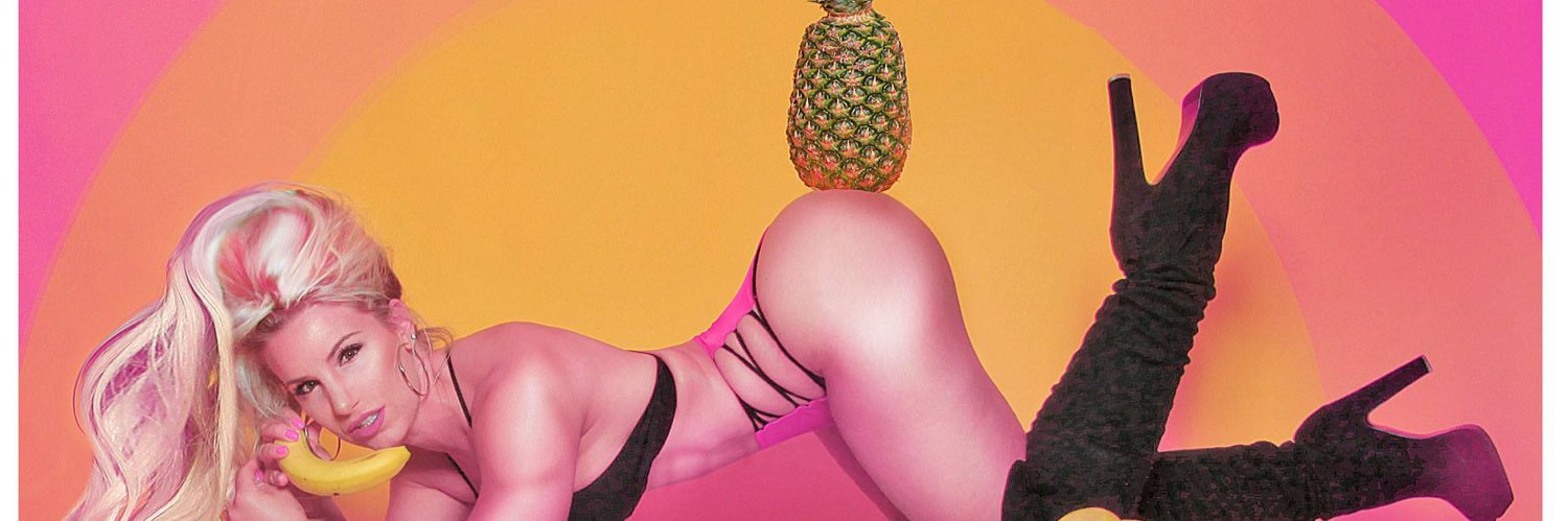 candi_onlyfans's profile banner image