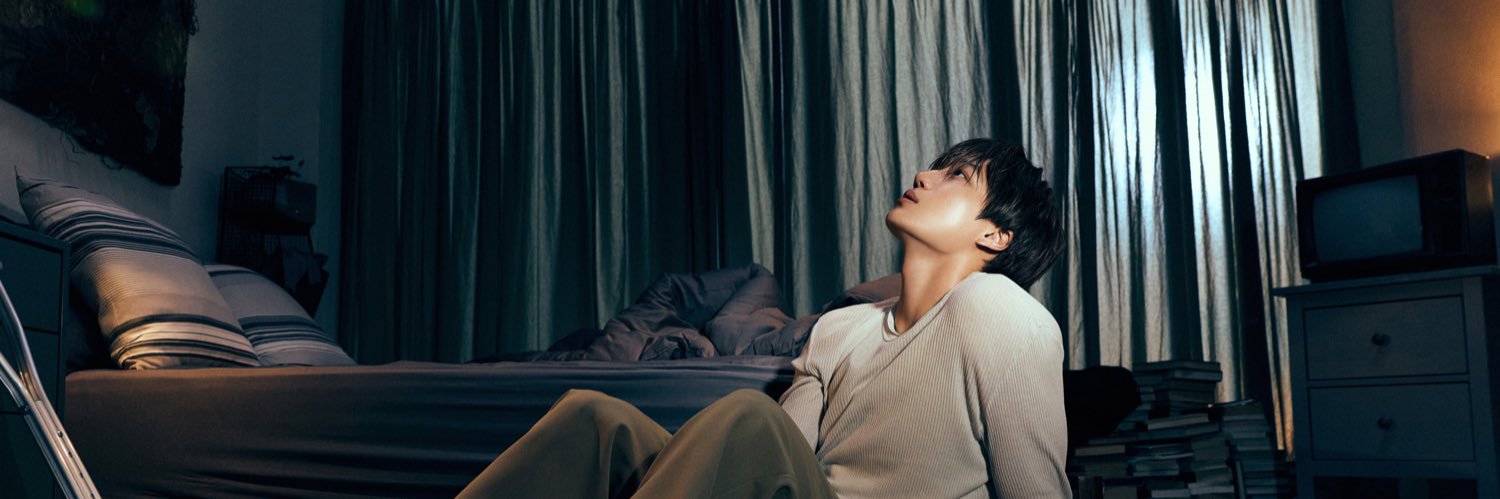 looseleafe_'s profile banner image