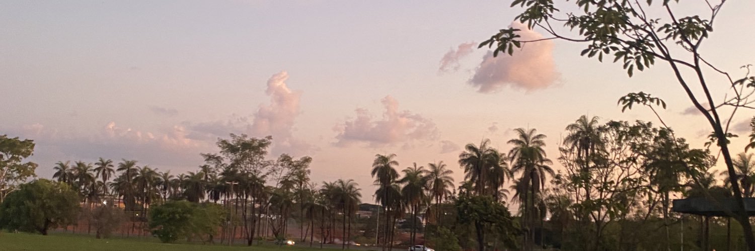claaramota's profile banner image