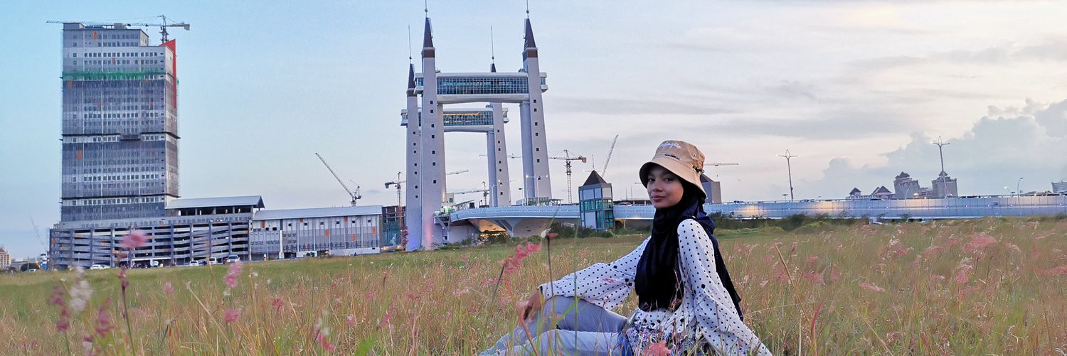 snsyfqah's profile banner image