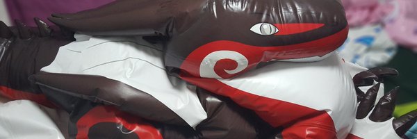Squeakytoywolf Profile Banner