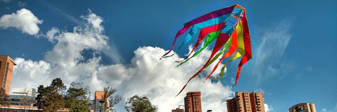 César Sánchez C. 🎙️ banner