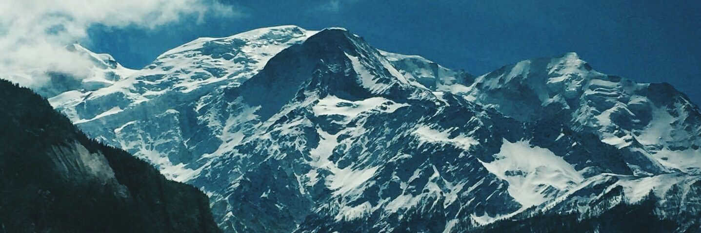 avadriano_'s profile banner image