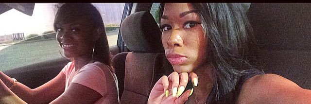 lovely_emia's profile banner image