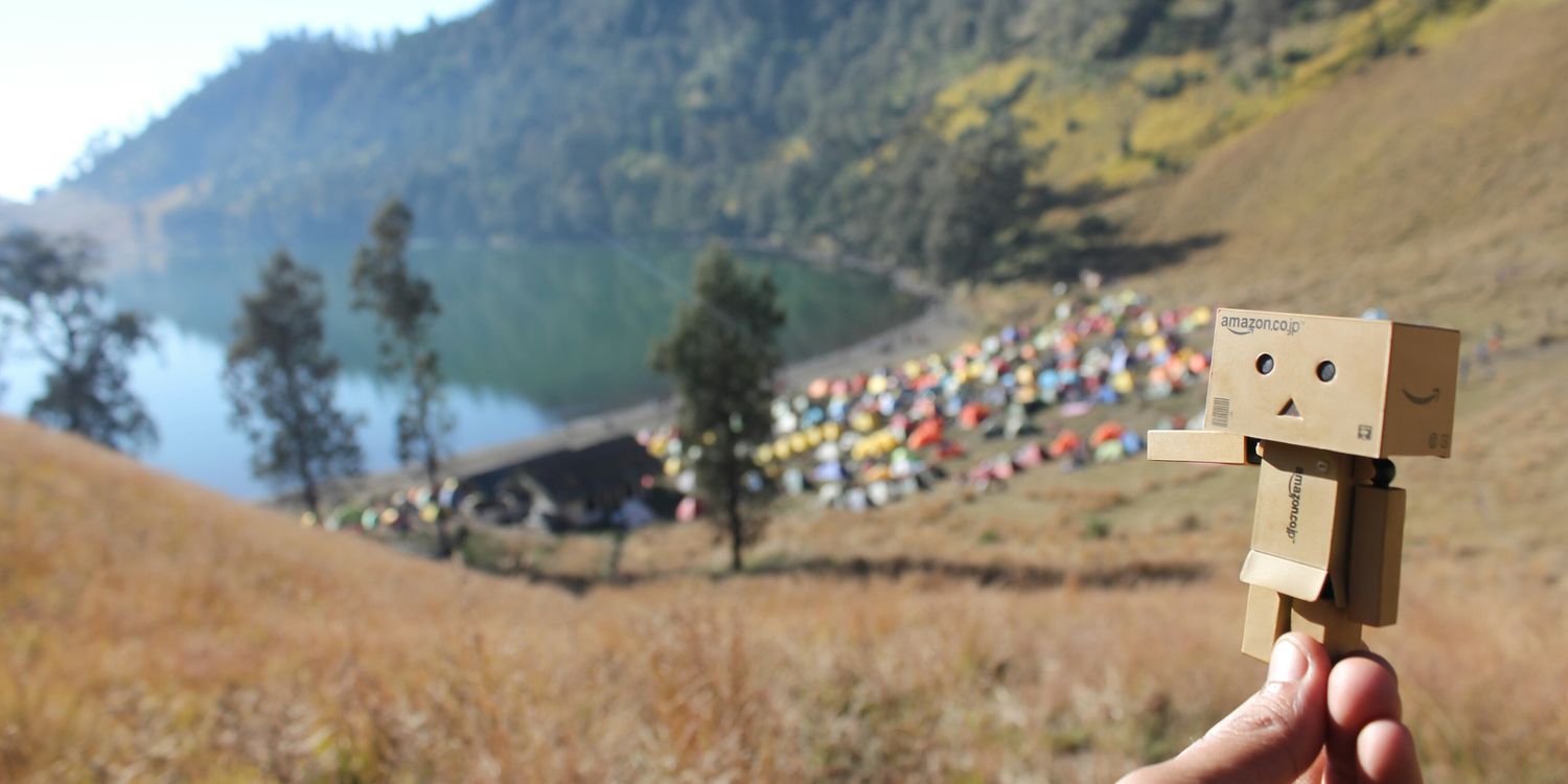 vidyatom's profile banner image