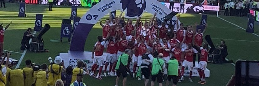 Emiz_d1's profile banner image