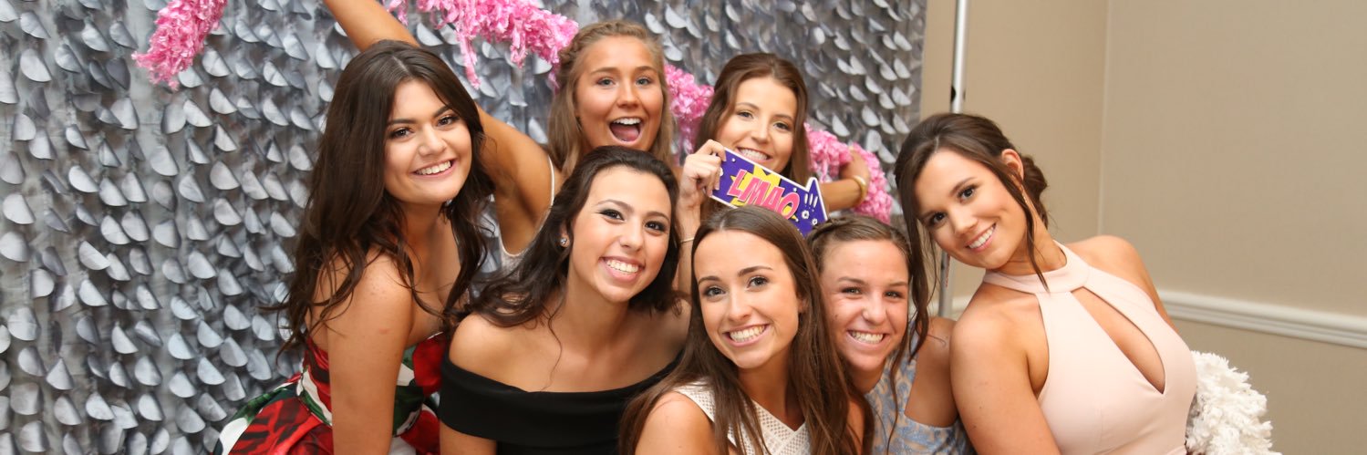 bellacaputo26's profile banner image