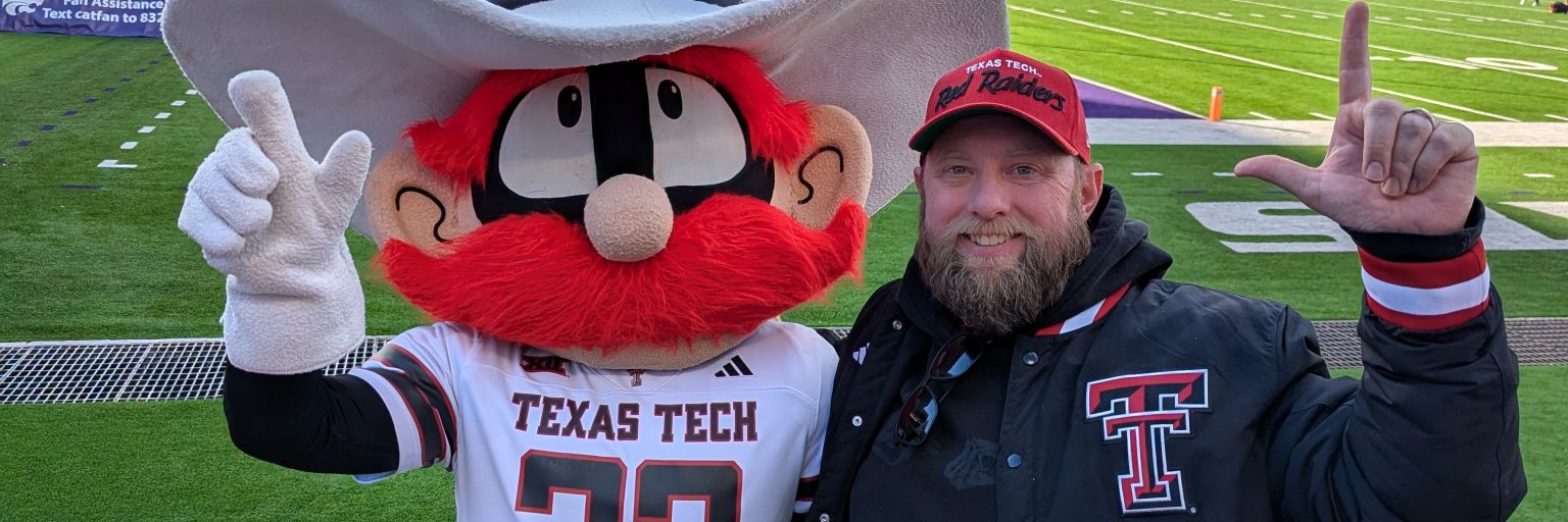 Kyle Moyer🌵 banner