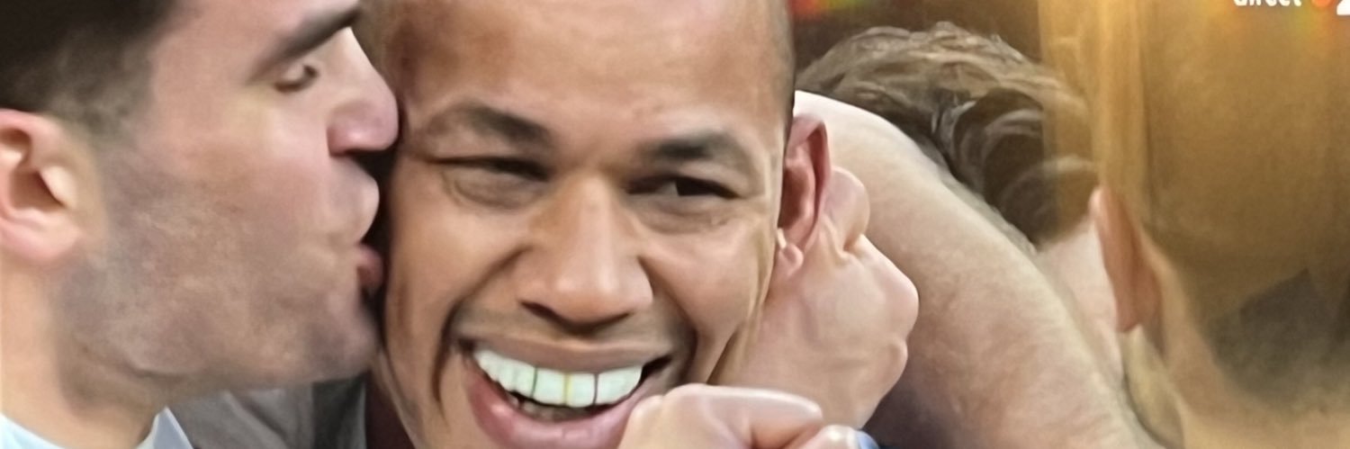 VchManon's profile banner image