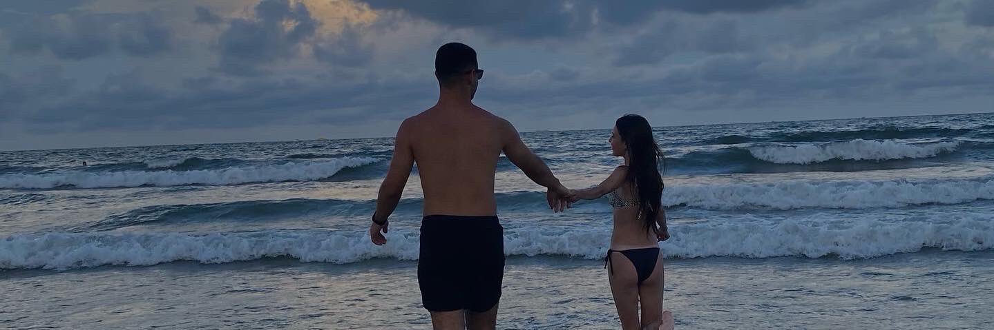 alinebueno_f's profile banner image