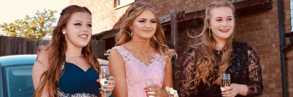 carla_holmes_'s profile banner image