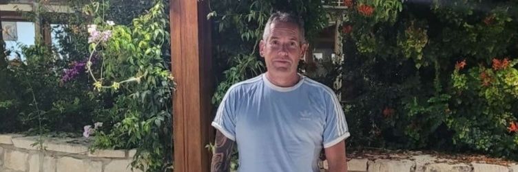 Julie bragger banner