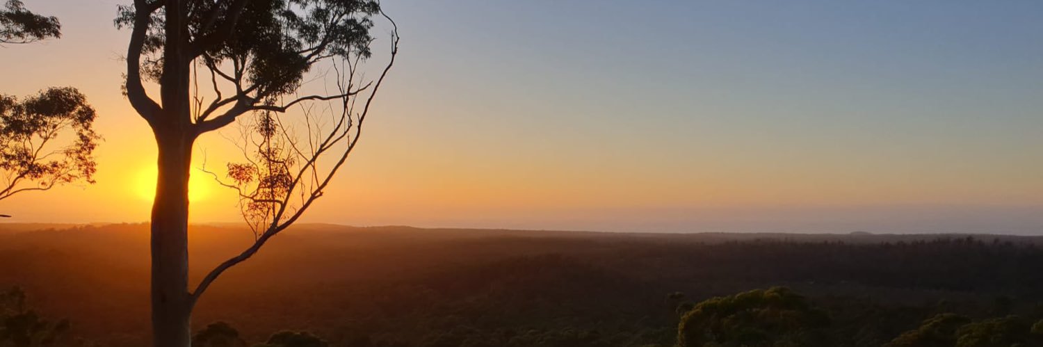 hannahbeasley_'s profile banner image