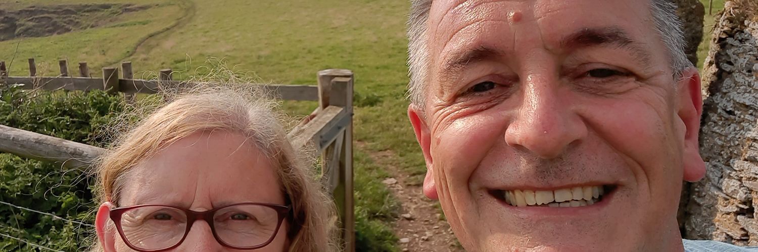 Andy Robus 🖤🤍🖤🤍 banner