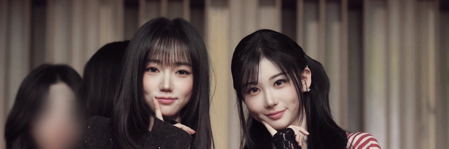 ⨷ banner