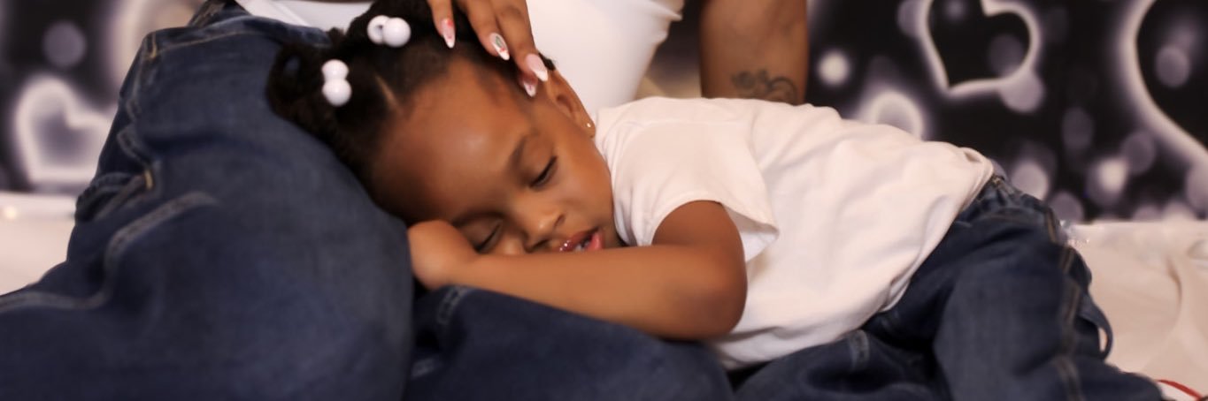 itsdesha_'s profile banner image