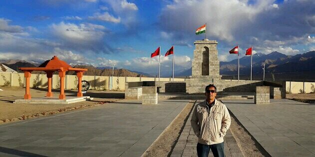 bhaskarsonowal's profile banner image
