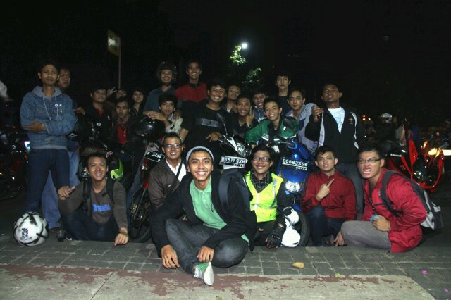 rizki_asking's profile banner image